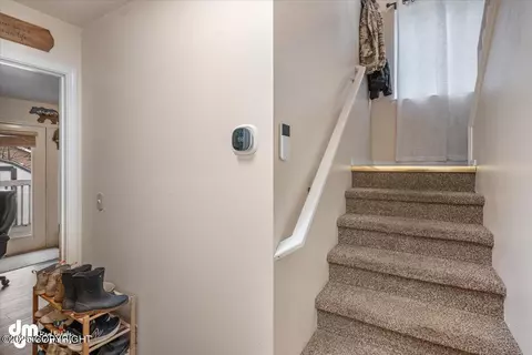 8920 Meadow Park Cir, Eagle River, AK 99577 photo 28