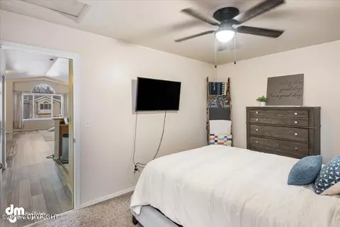 8920 Meadow Park Cir, Eagle River, AK 99577 photo 18