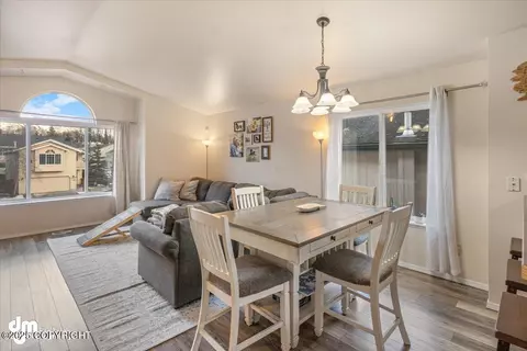 8920 Meadow Park Cir, Eagle River, AK 99577 photo 10