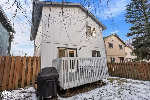 8920 Meadow Park Cir, Eagle River, AK 99577 photo 36