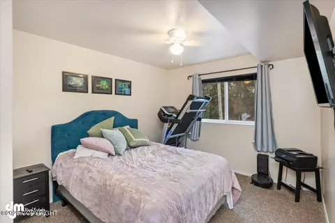 8920 Meadow Park Cir, Eagle River, AK 99577 photo 23