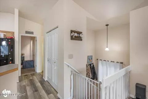 8920 Meadow Park Cir, Eagle River, AK 99577 photo 16