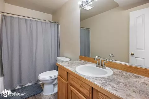 8920 Meadow Park Cir, Eagle River, AK 99577 photo 25