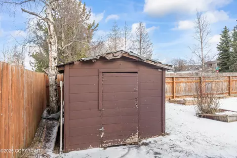 1010 Denali St, Anchorage, AK 99501 photo 18