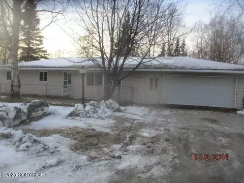 51635 Mcgahan Dr, Nikiskinorth Kenai, AK 99635