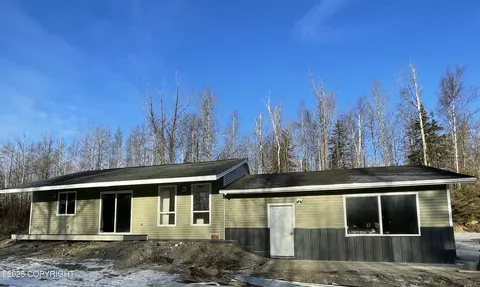 980 W Fairview Loop, Wasilla, AK 99654