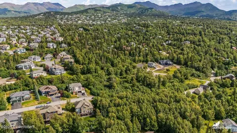 000 Essex Park Dr, Anchorage, AK 99516