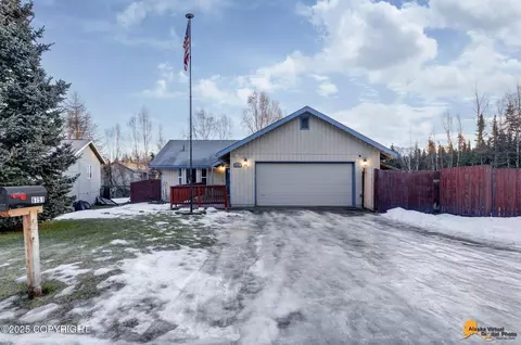 6751 Tiffany Ter, Anchorage, AK 99507