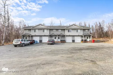 2330 S Candywine Rd, Wasilla, AK 99654