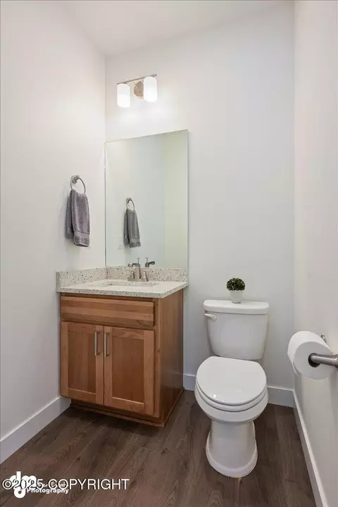 Bath - 17932 Yellowstone Dr, Eagle River, AK 99577 photo 1 of 6