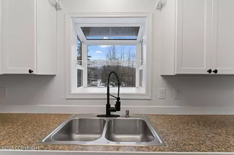 17842 Sanctuary Dr, Eagle River, AK 99577 photo 9