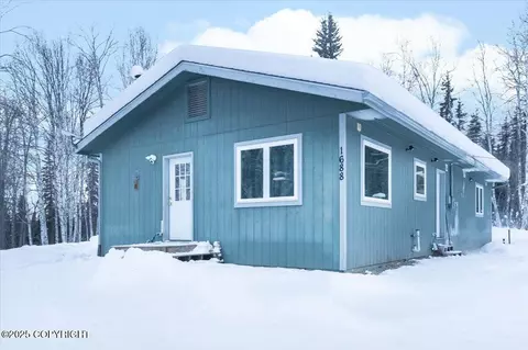 1688 Goldbearing Ct, Fairbanks, AK 99712