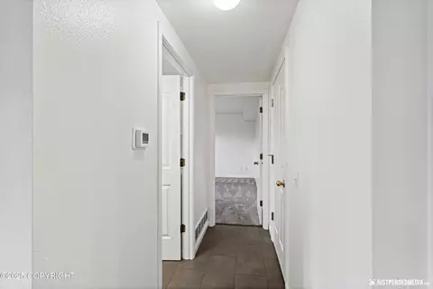 8040 Berry Patch Dr, Anchorage, AK 99502 photo 28