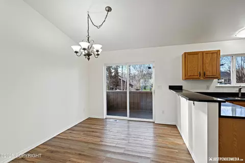 8040 Berry Patch Dr, Anchorage, AK 99502 photo 12