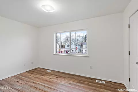 8040 Berry Patch Dr, Anchorage, AK 99502 photo 23