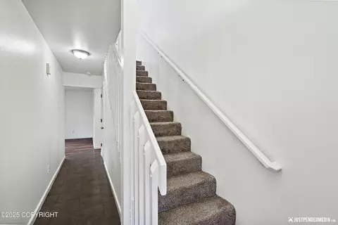 8040 Berry Patch Dr, Anchorage, AK 99502 photo 3