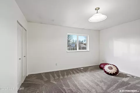 8040 Berry Patch Dr, Anchorage, AK 99502 photo 33