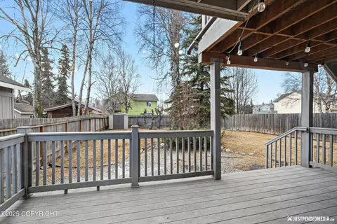 8040 Berry Patch Dr, Anchorage, AK 99502 photo 37