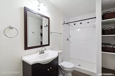8040 Berry Patch Dr, Anchorage, AK 99502 photo 31