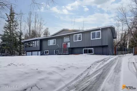 5640 E 99th Ave, Anchorage, AK 99507
