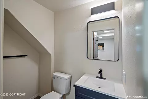 11406 Dawn St, Eagle River, AK 99577 photo 15