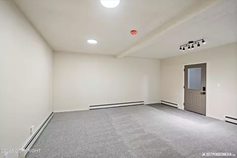 11406 Dawn St, Eagle River, AK 99577 photo 28