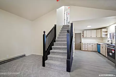 11406 Dawn St, Eagle River, AK 99577 photo 7
