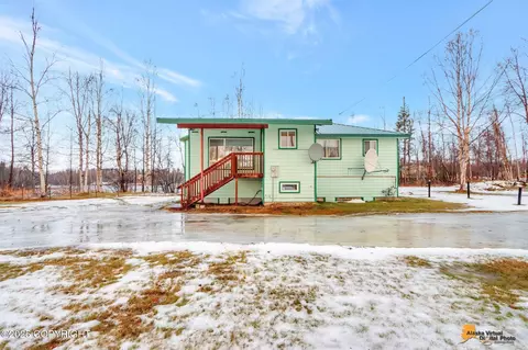 1098 S Ridgecrest Rd, Wasilla, AK 99623