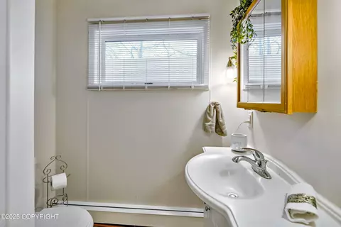 4432 Wright St, Anchorage, AK 99507 photo 17