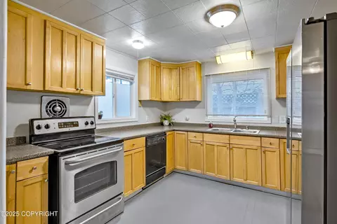 4432 Wright St, Anchorage, AK 99507 photo 14