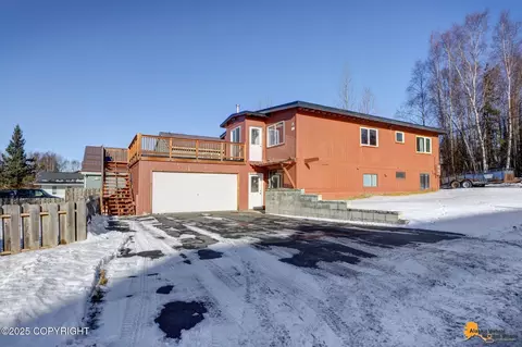 3647 Gardner St, Anchorage, AK 99508