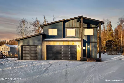 8849 W Warbler St, Wasilla, AK 99623