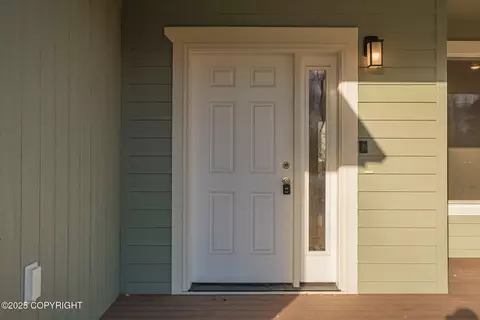 Entry Way - 1594 E Hidden Ranch Loop, Palmer, AK 99645 photo 1 of 2