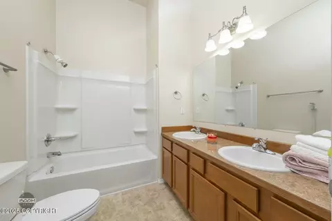 Bath - 2382 E 64th Ave, Anchorage, AK 99507 photo 1 of 2