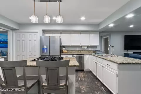 7461 Setter Dr, Anchorage, AK 99502 photo 14