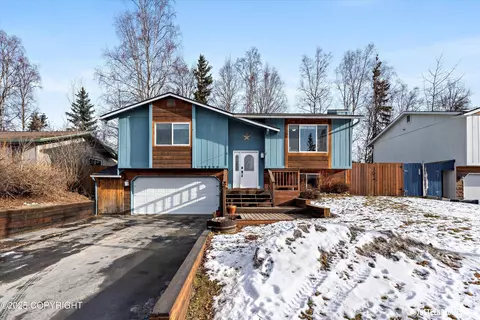 12253 Keystone Pl, Eagle River, AK 99577