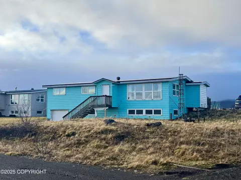 8 Veniaminov Cir, Cold Bay, AK 99571