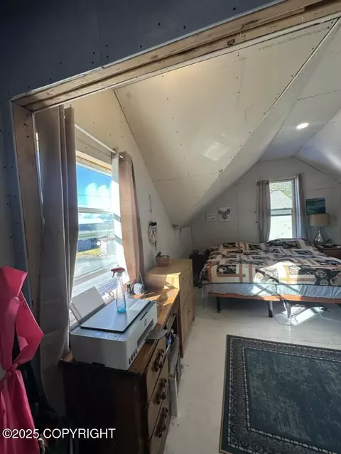 Bedroom - 618 Case Ave, Wrangell, AK 99929 photo 2 of 2