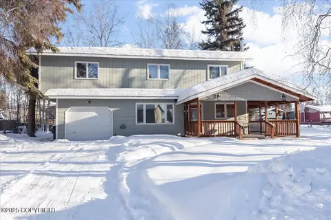4800 Drake St, Fairbanks, AK 99709