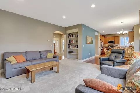 16209 Rosenburg Cir, Eagle River, AK 99577 photo 9
