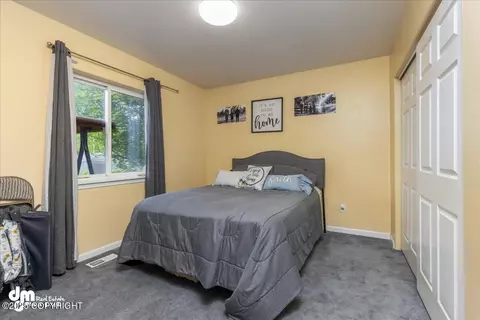 807 E 74th Ave, Anchorage, AK 99518 photo 28