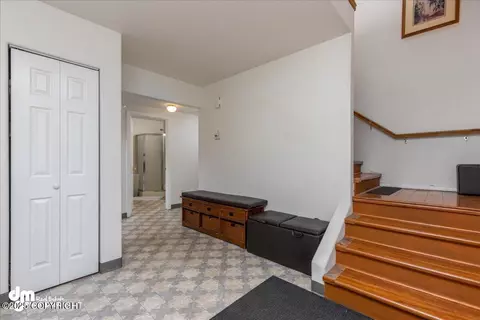 807 E 74th Ave, Anchorage, AK 99518 photo 7