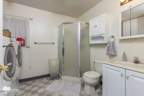 807 E 74th Ave, Anchorage, AK 99518 photo 30