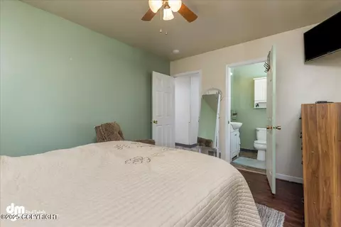807 E 74th Ave, Anchorage, AK 99518 photo 24