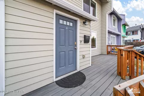 1115 E 17th Ave, Anchorage, AK 99501 photo 4