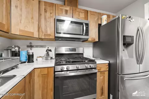 1115 E 17th Ave, Anchorage, AK 99501 photo 18