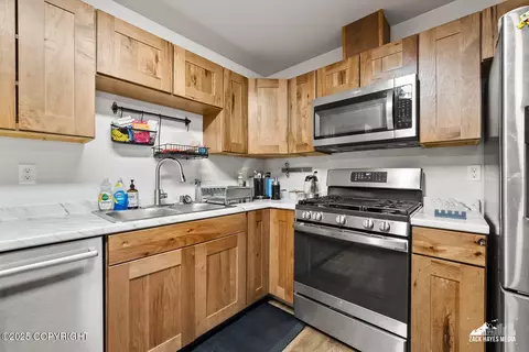 1115 E 17th Ave, Anchorage, AK 99501 photo 17