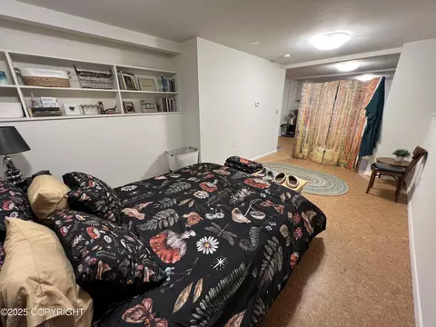 Bedroom - 1820 E 24th Ave, Anchorage, AK 99508 photo 5 of 7