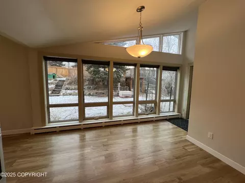 Living - 1820 E 24th Ave, Anchorage, AK 99508 photo 6 of 12