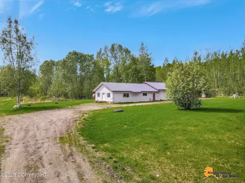 Exterior - 24220 E Bannon Way, Sutton, AK 99674 photo 2 of 15